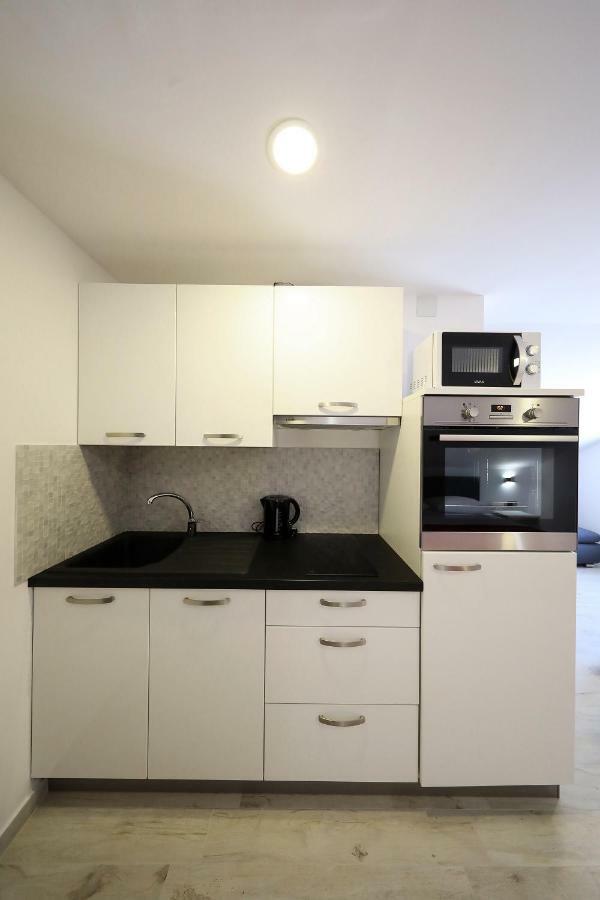 Apartman Sofia Задар Екстер'єр фото