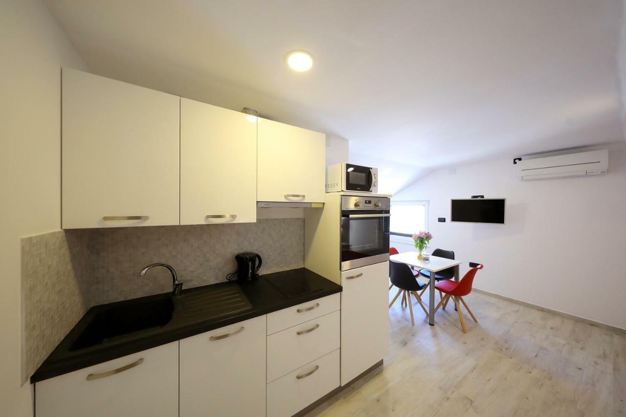 Apartman Sofia Задар Екстер'єр фото